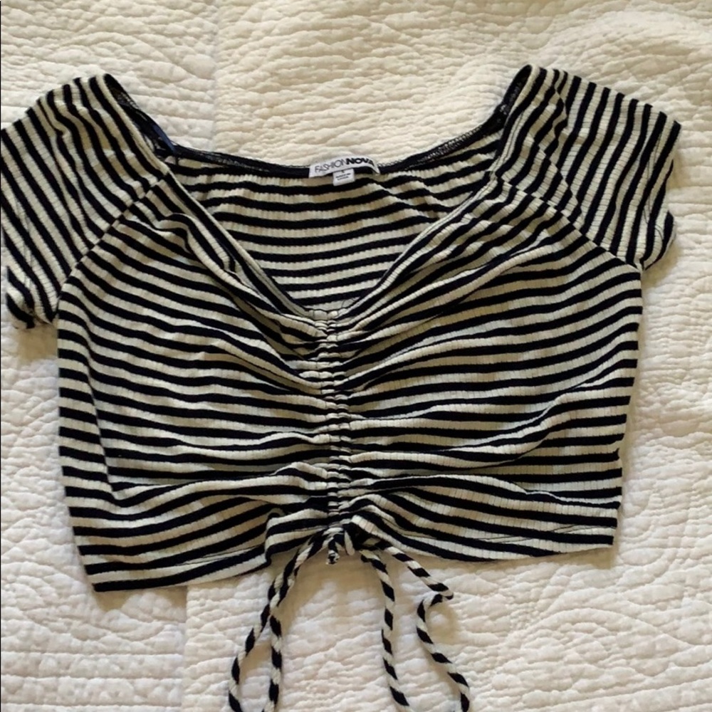 Drawstring croptop